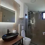 Daisy 1 Apartman *