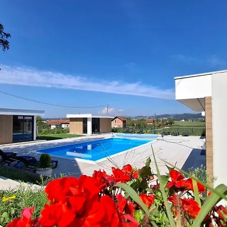 Daisy 1 Apartman *